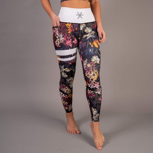 Leggings with medium compression for active women from BARA Sportswear